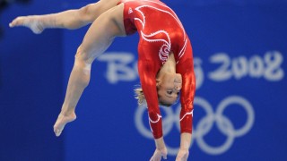 尼昂深情追忆米兰岁月，米哈如父，寄语巴洛特利信任教练方是关键