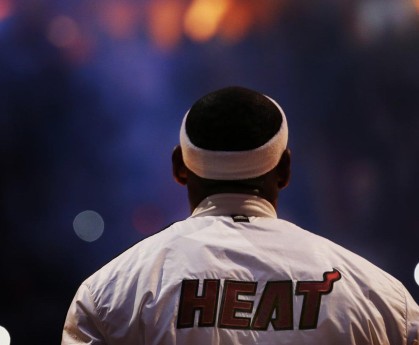 东亚杯次战国足迎关键战 对阵中国香港队力争胜利谋变阵